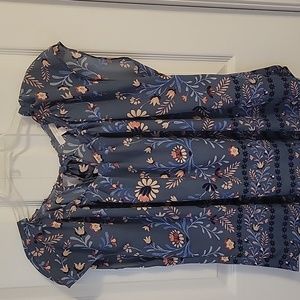 Beautiful womens blue floral dress top